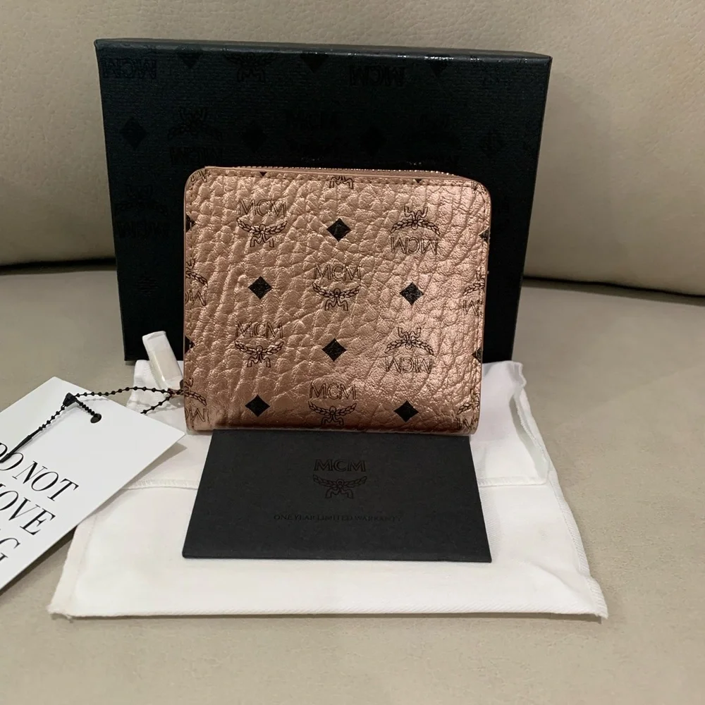 MCM Mini Zip Around Wallet in Visetos Champagne Gold - Picture 3 of 6